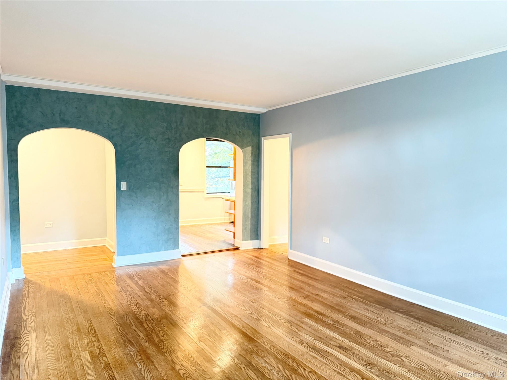 412C Larchmont Acres West, Unit 2C photo 4