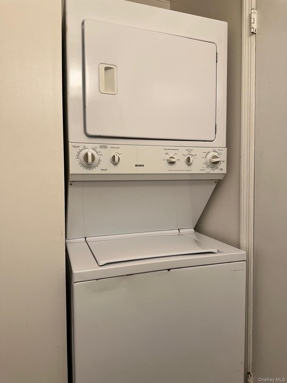 12 Lexington Hill, Unit 2 photo 11