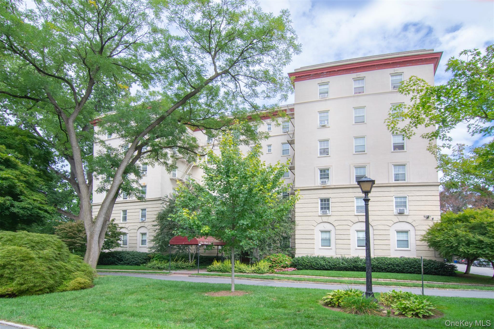 1 Park Lane, Unit 3A photo 22