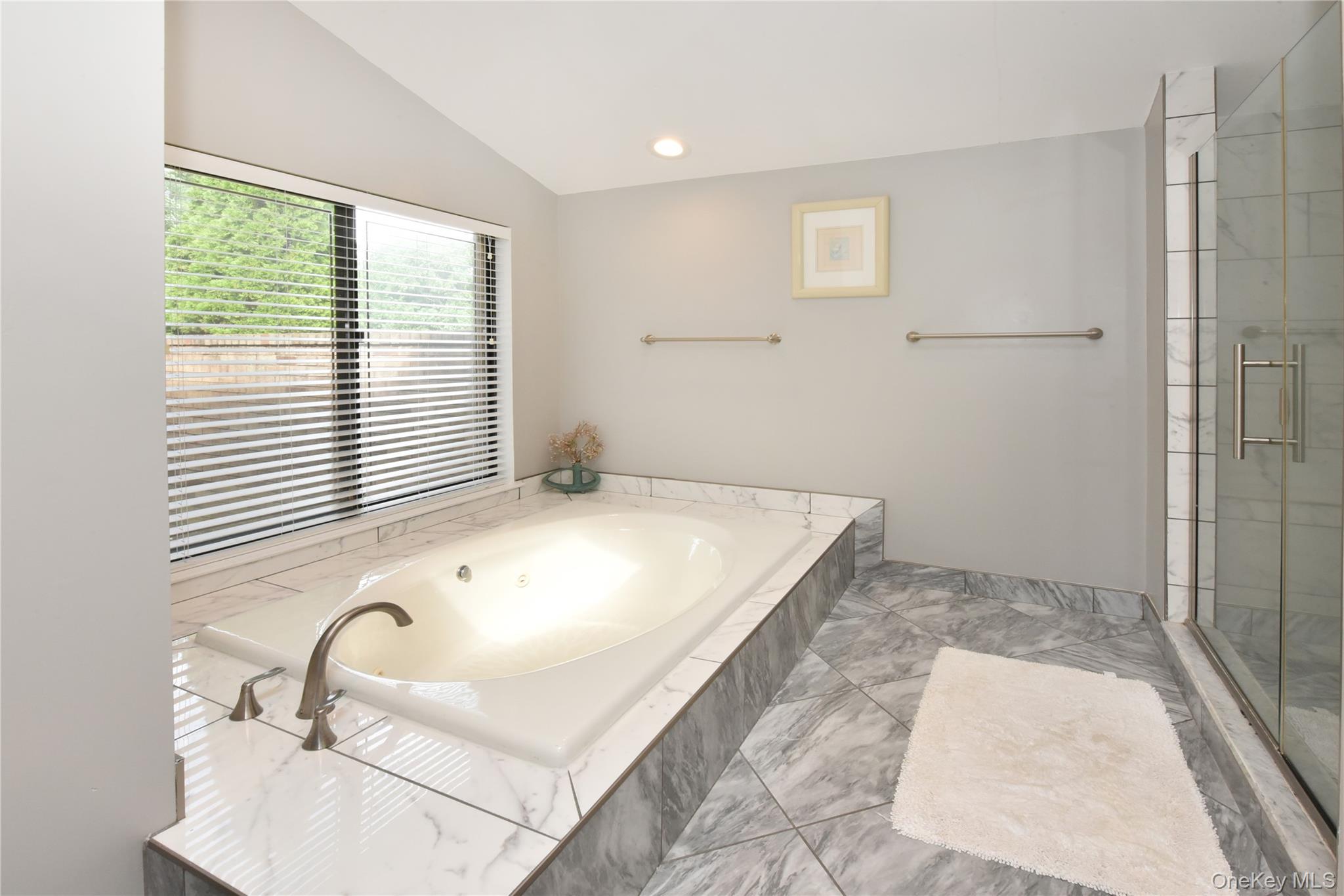 19 Woodcrest Drive – For Sale photo 32
