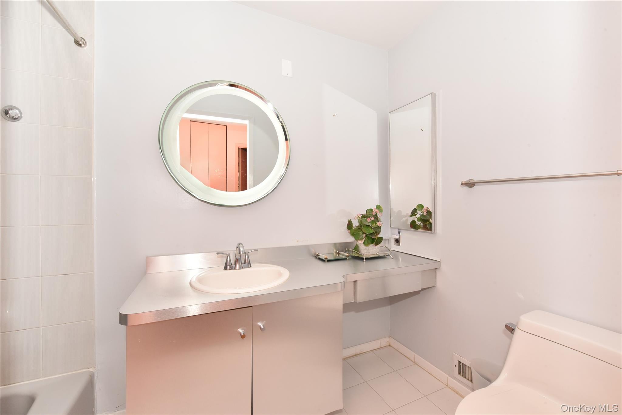 19 Woodcrest Drive – For Sale photo 35