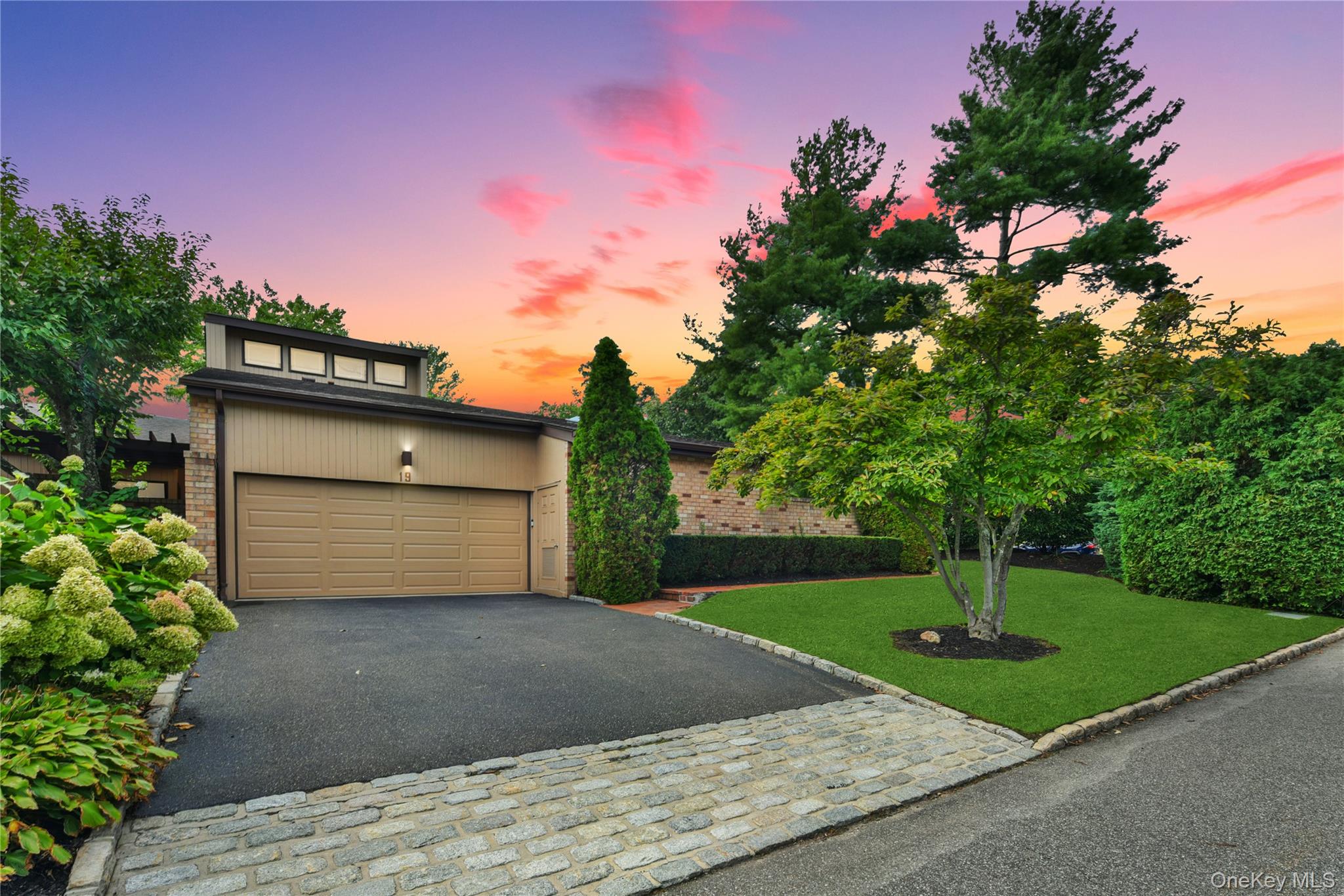 19 Woodcrest Drive – For Sale photo 7