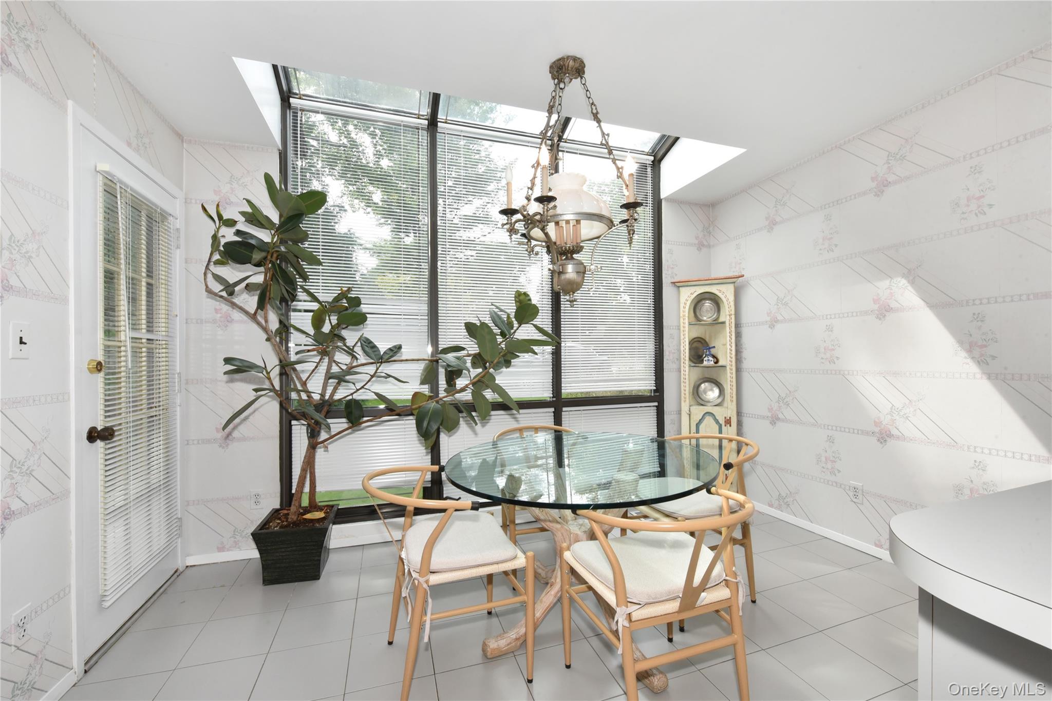 19 Woodcrest Drive – For Sale photo 20