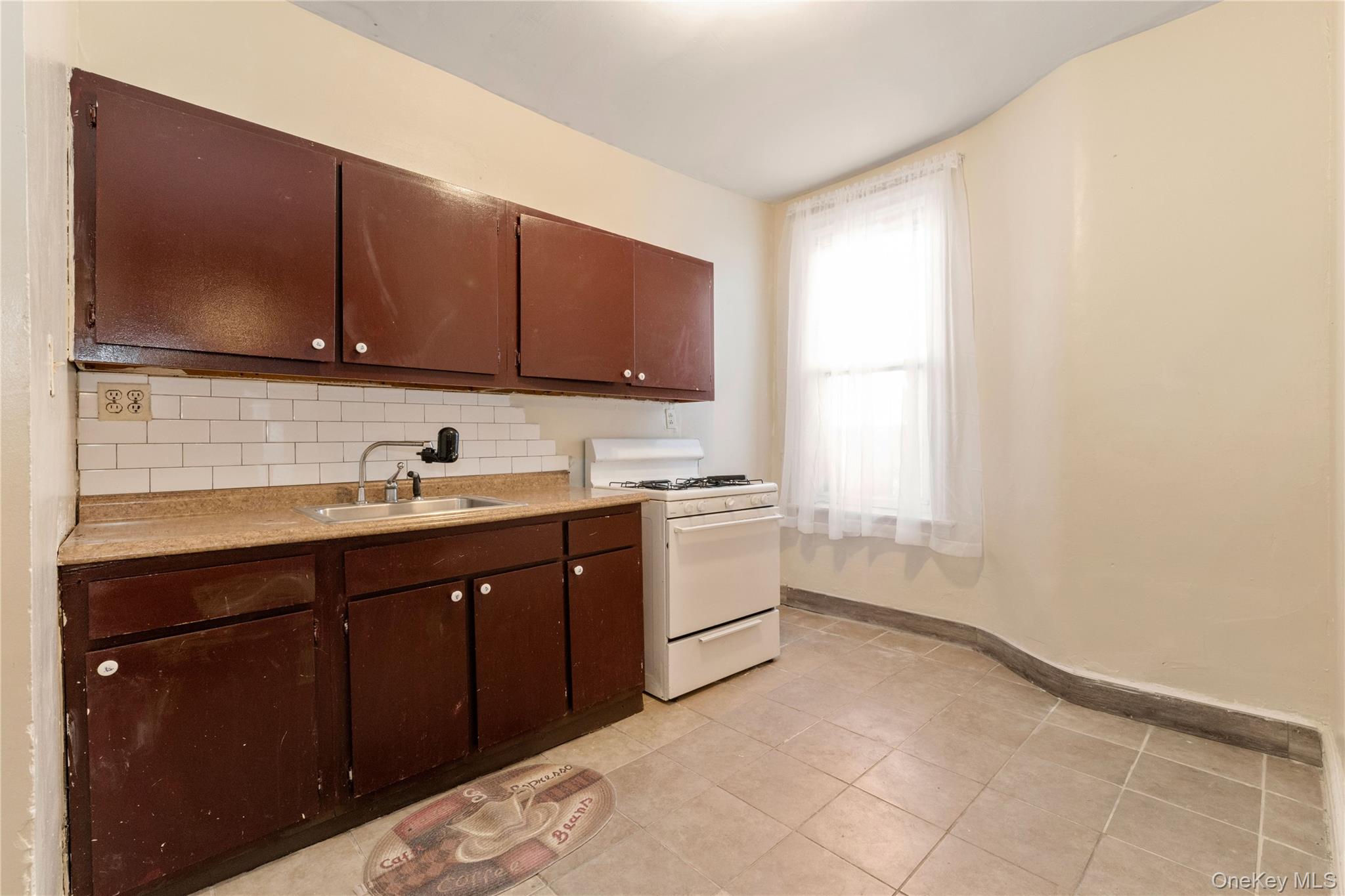 5504 Church Avenue – For Sale photo 12