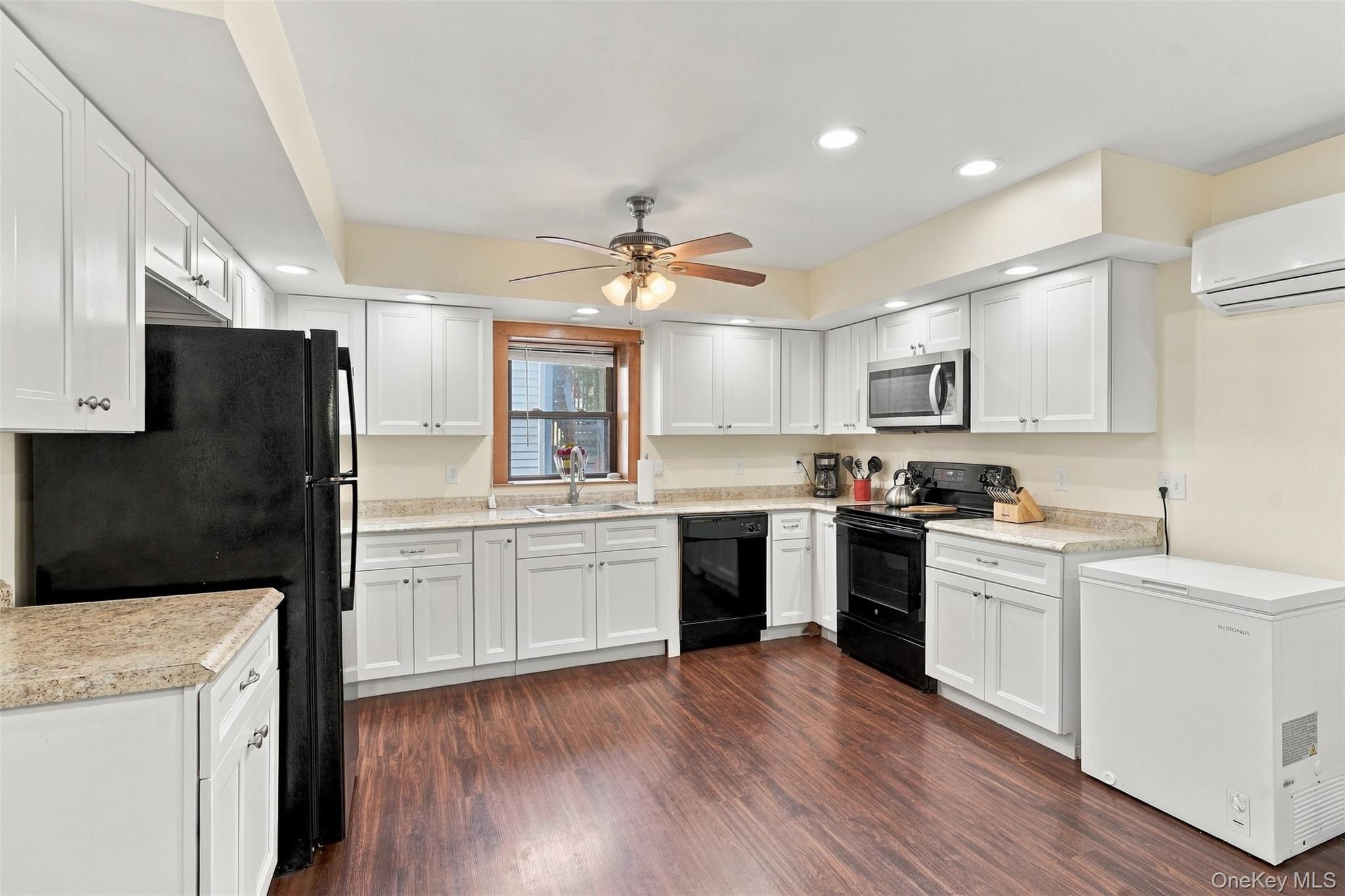 47 S Montgomery Street – For Sale photo 19