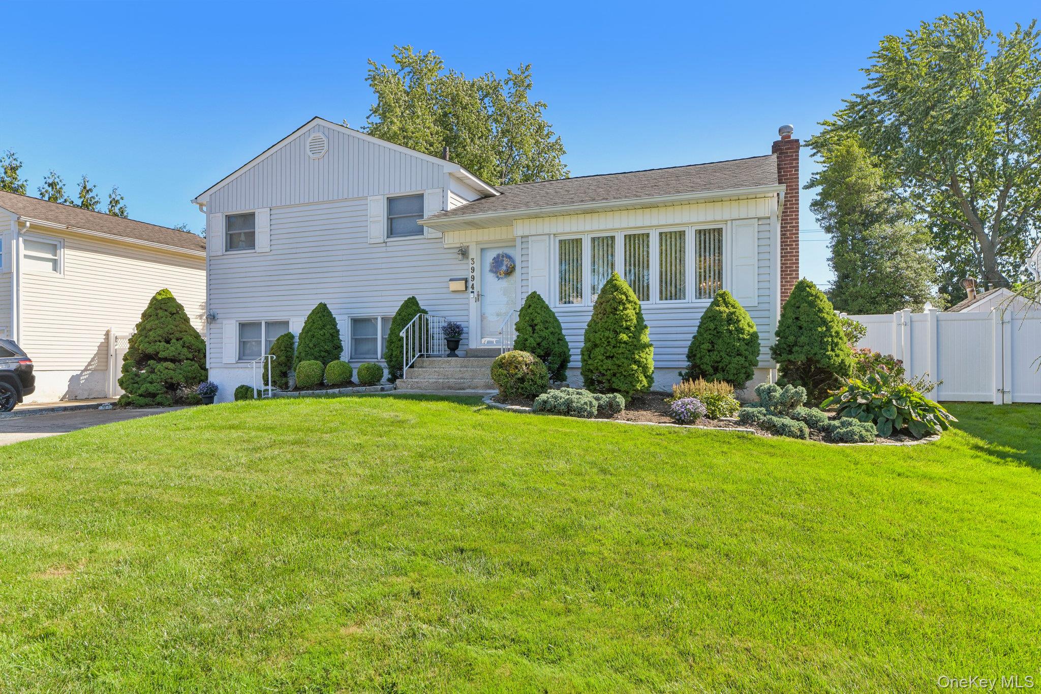 3994 Daleview Avenue – For Sale photo 3