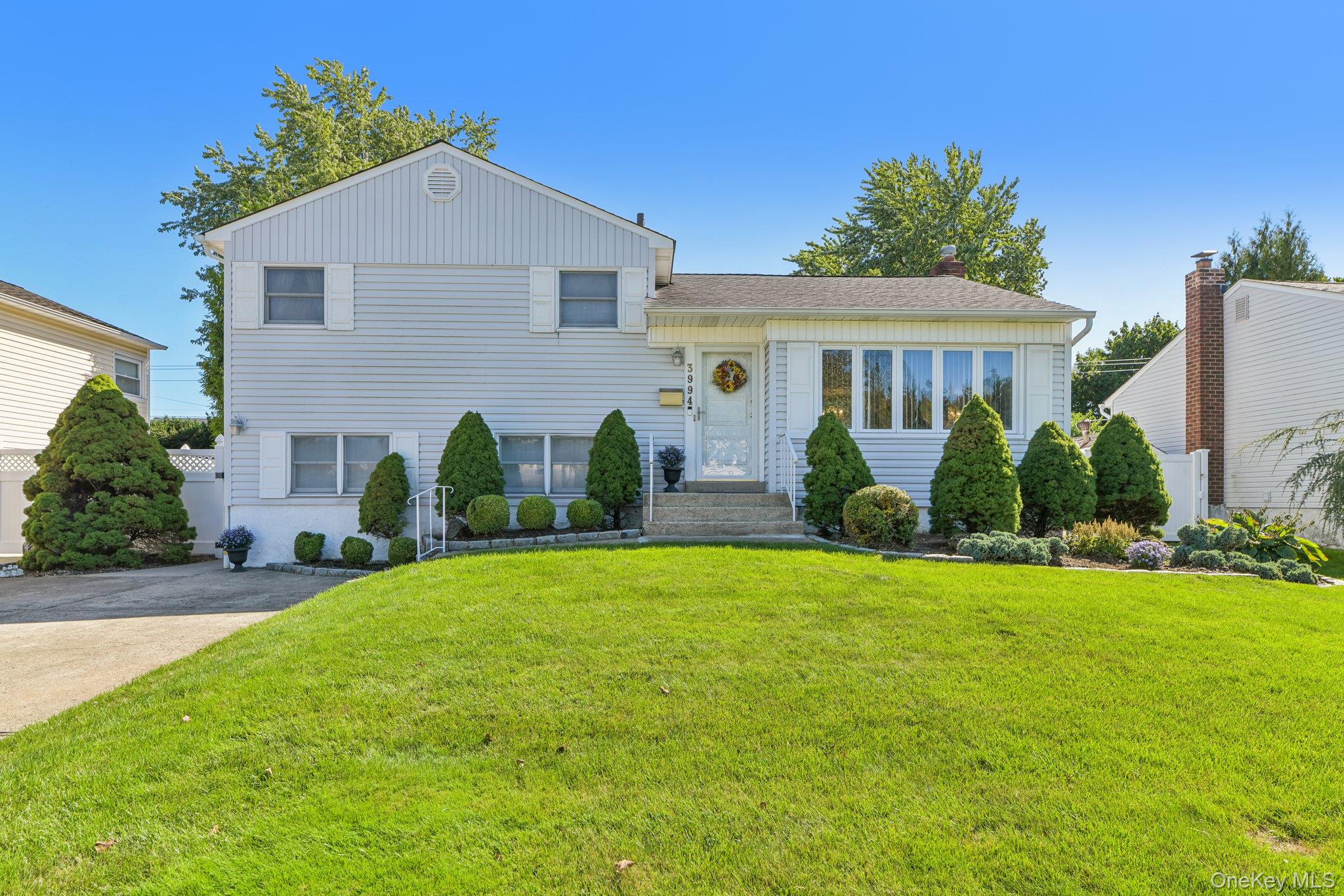 3994 Daleview Avenue – For Sale
