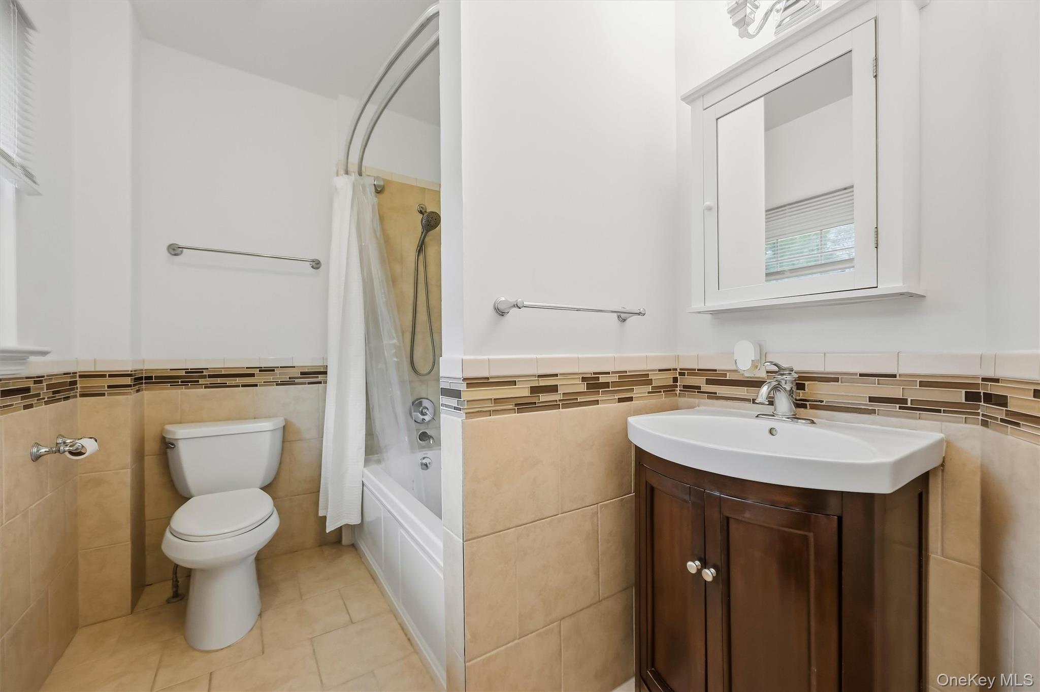 5 Central Avenue – For Sale photo 19