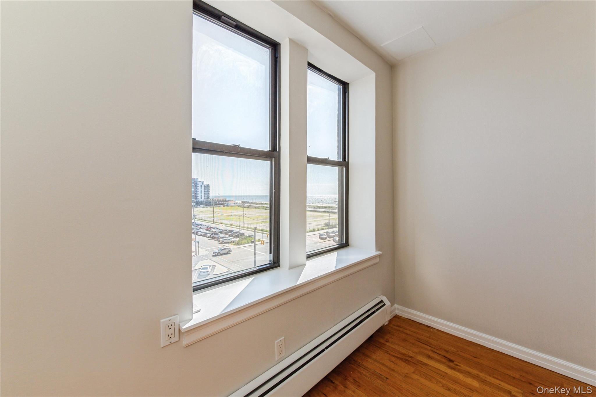 25 W Broadway, Unit 503 photo 21