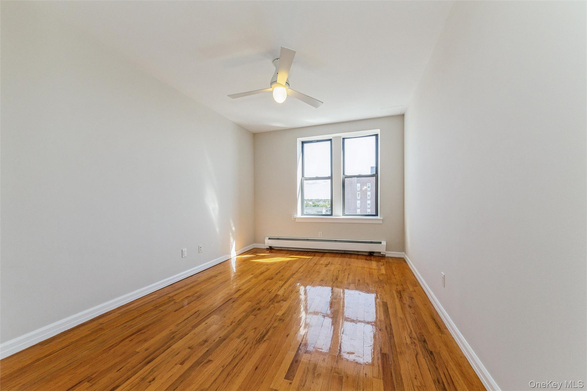 25 W Broadway, Unit 503 photo 19