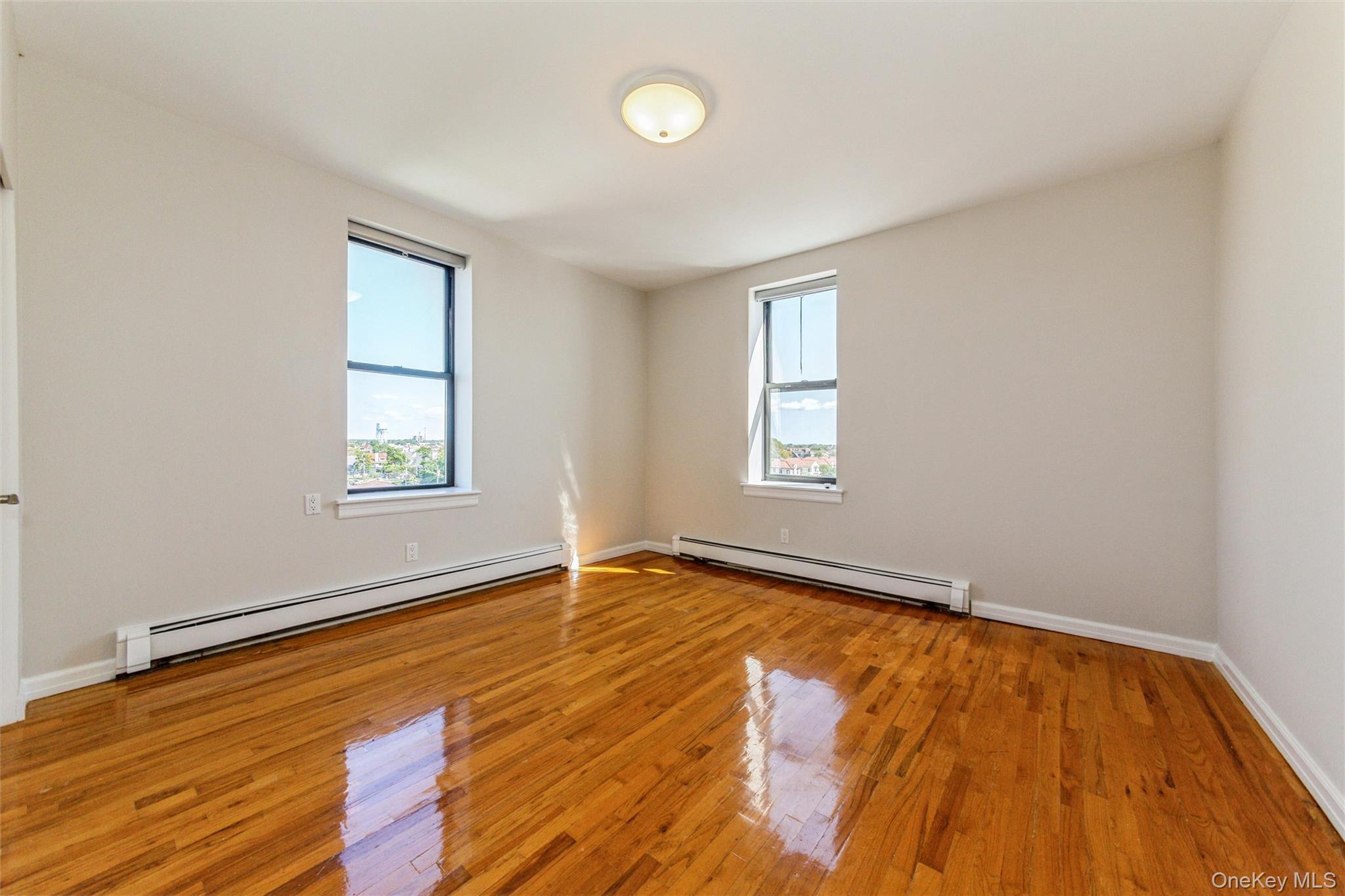 25 W Broadway, Unit 503 photo 15