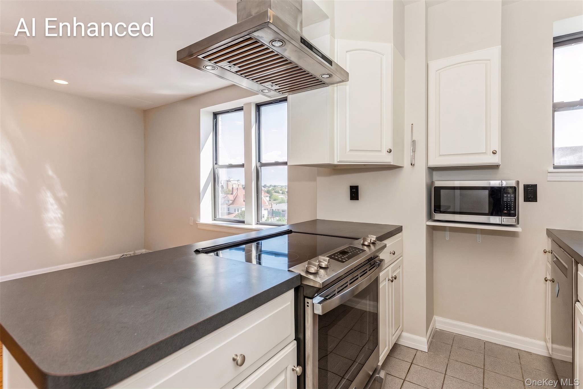 25 W Broadway, Unit 503 photo 3