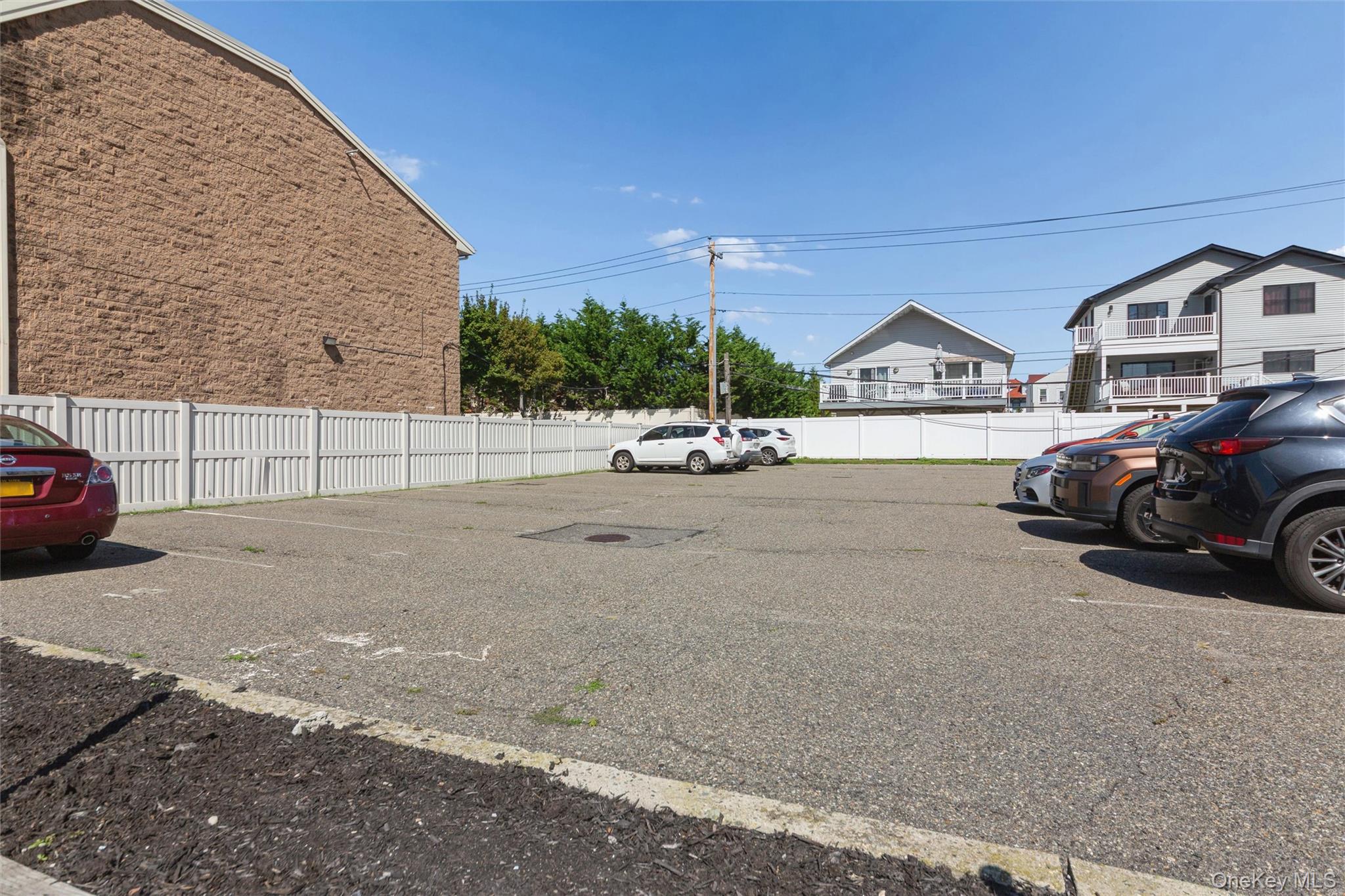 25 W Broadway, Unit 503 photo 27