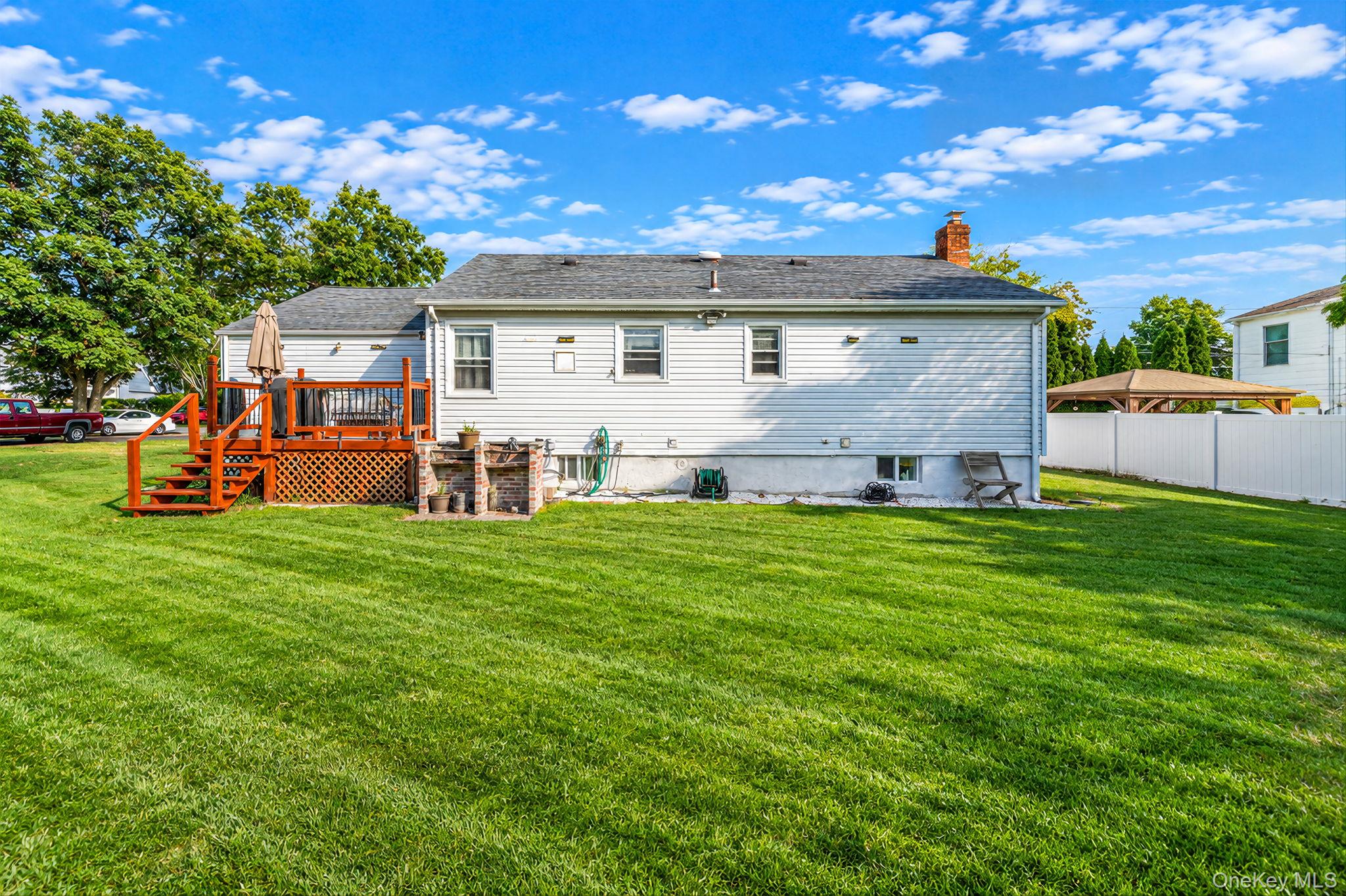 1477 6th Street – For Sale photo 19