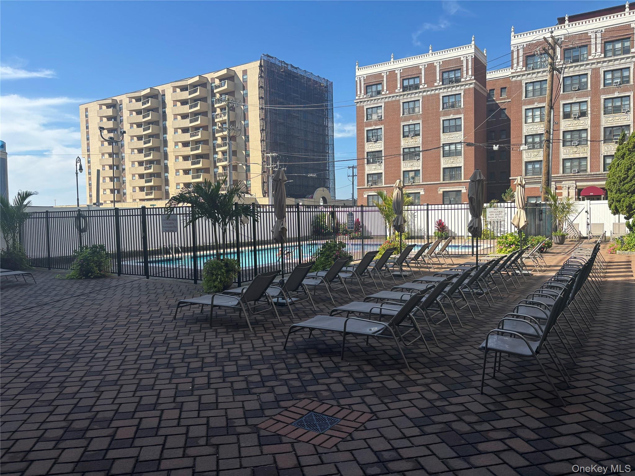 410 E. Broadway, Unit 3S photo 16