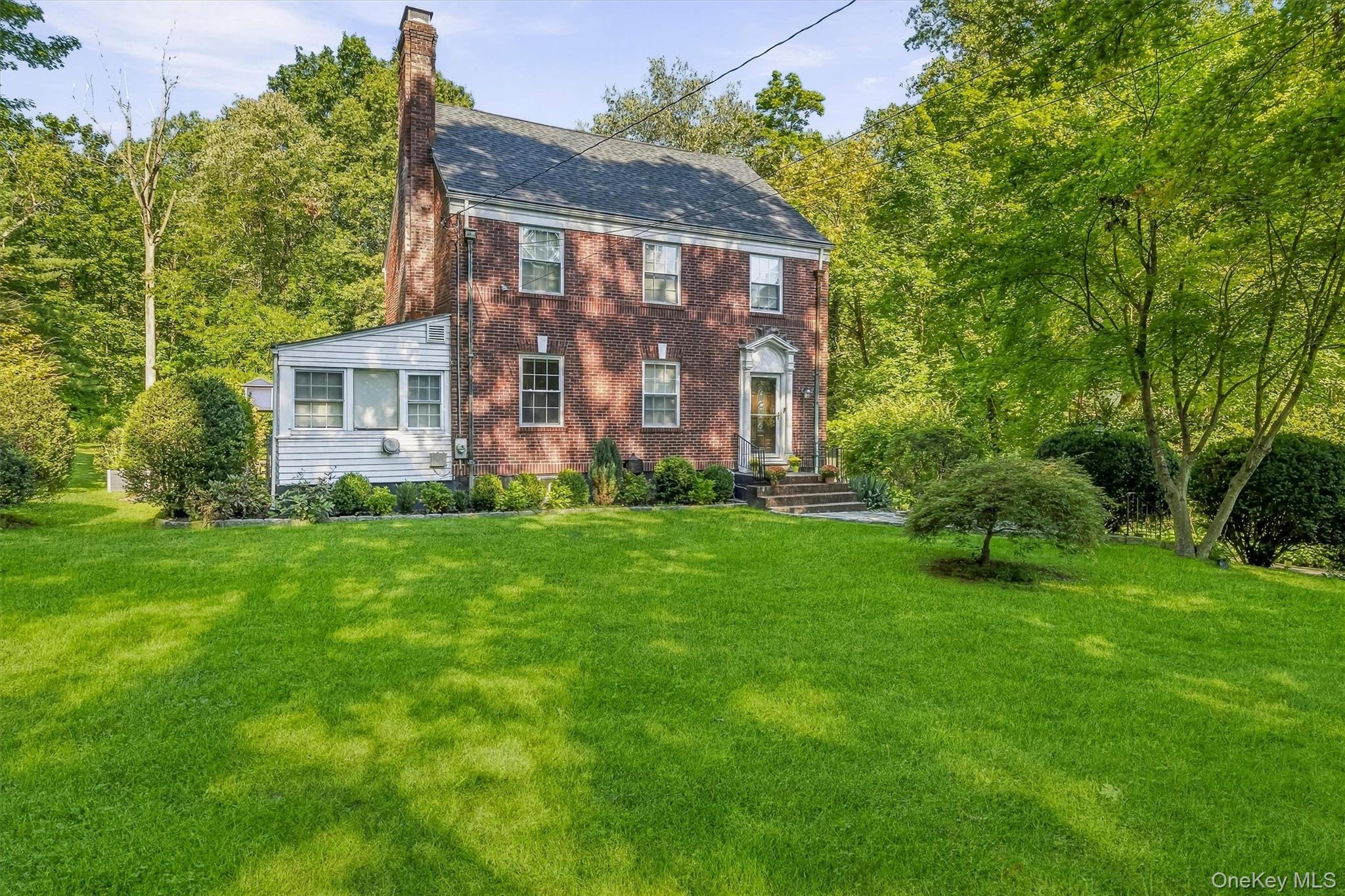 28 Winslow Road – For Sale photo 3