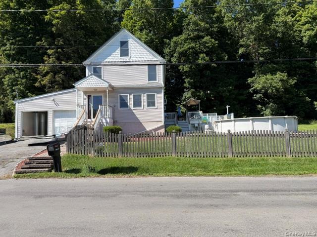 19 Meadow Avenue – For Sale photo 2