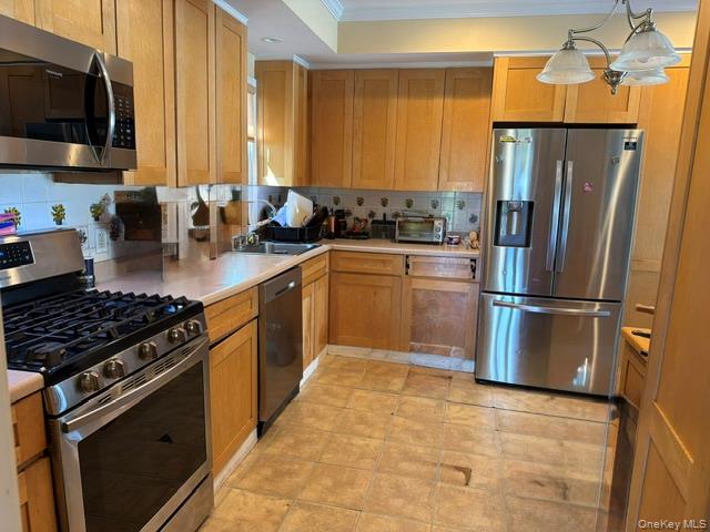 19 Meadow Avenue – For Sale