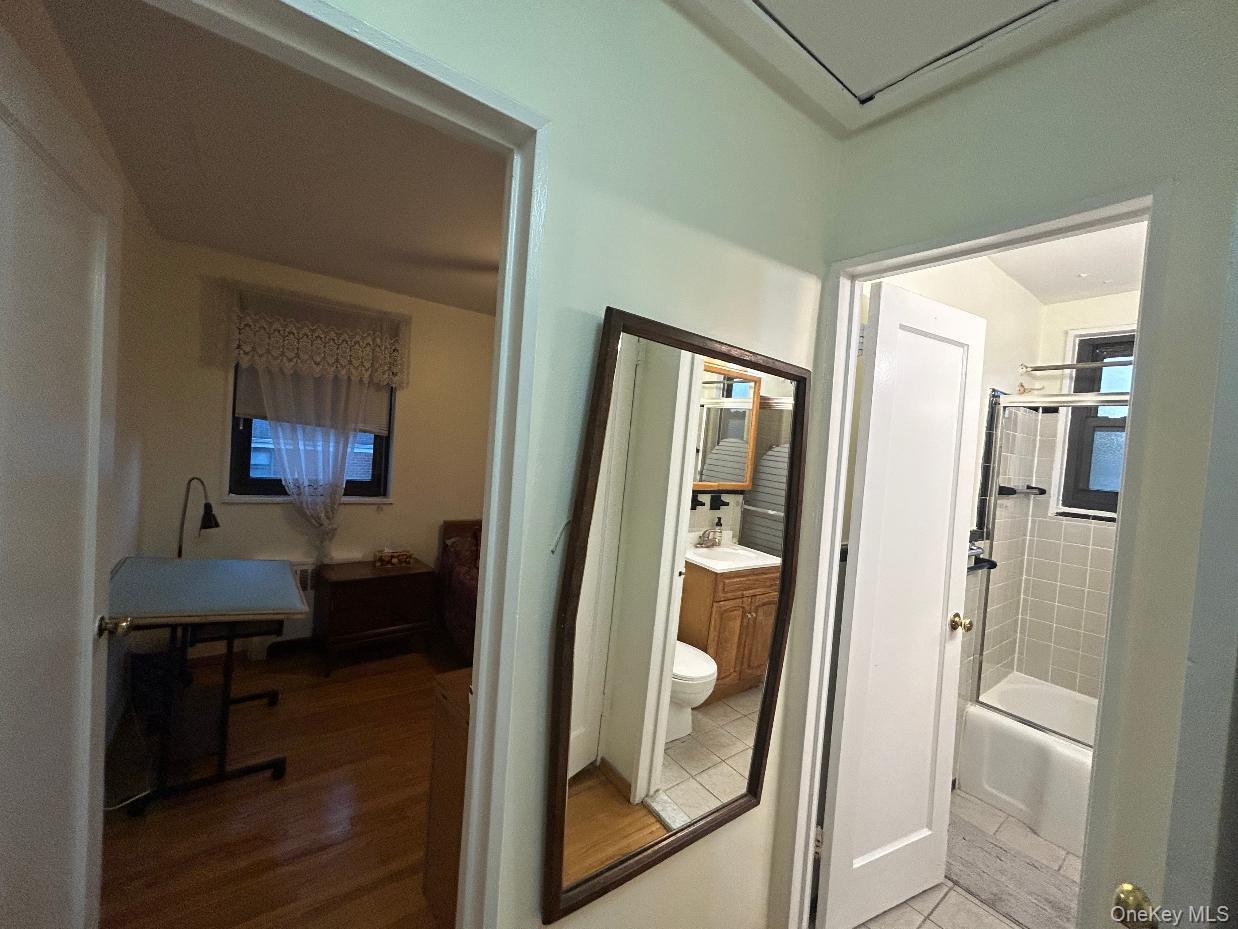 160-19 17th Avenue, Unit 6-400 photo 8