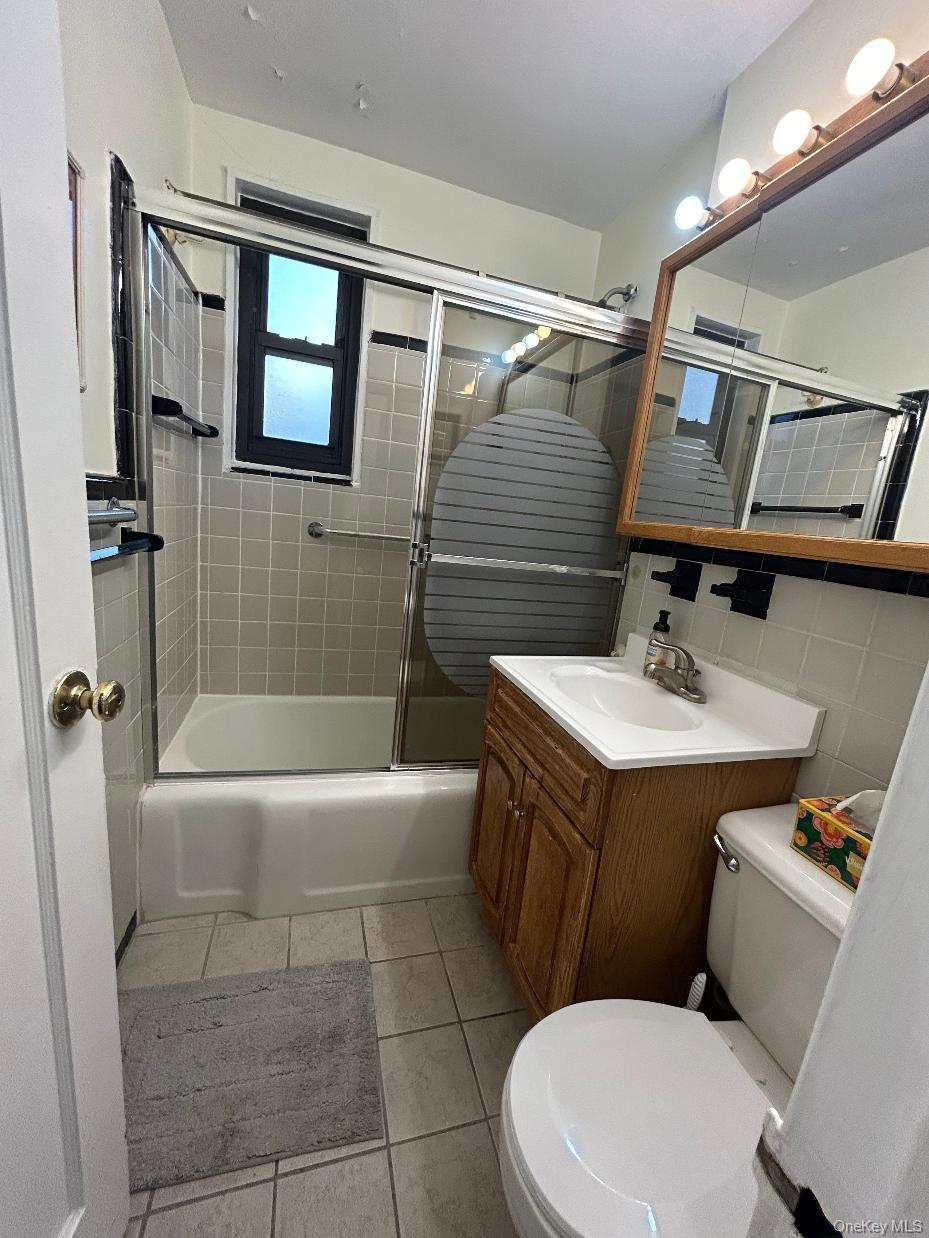 160-19 17th Avenue, Unit 6-400 photo 5