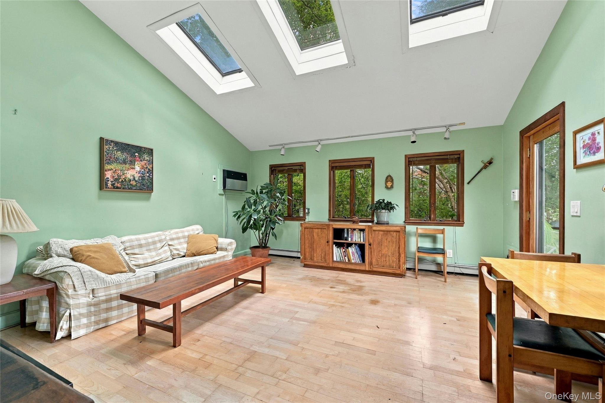68 Woodland Road – For Sale photo 11