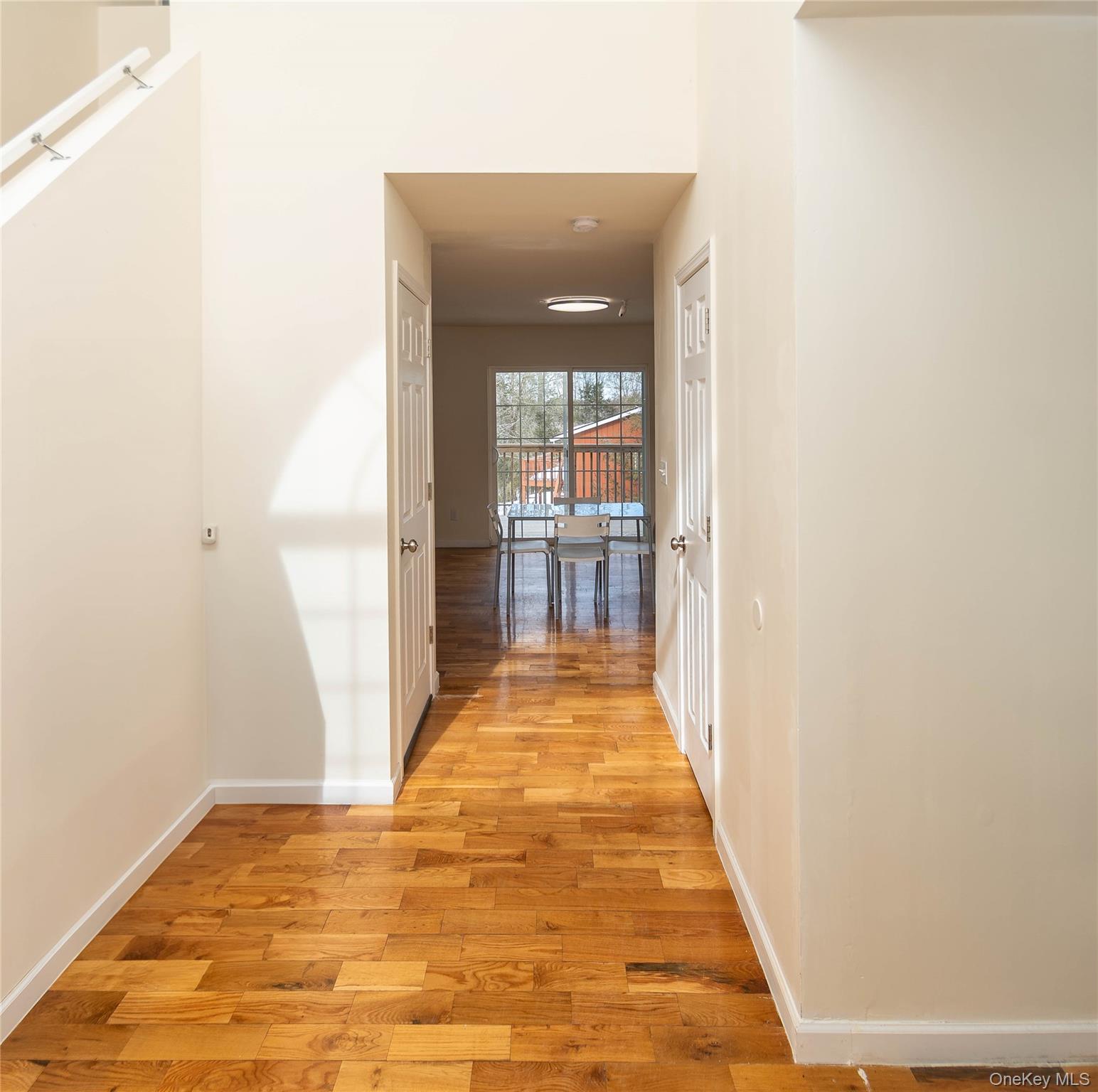 62 BRISTOL Circle – For Rent photo 3