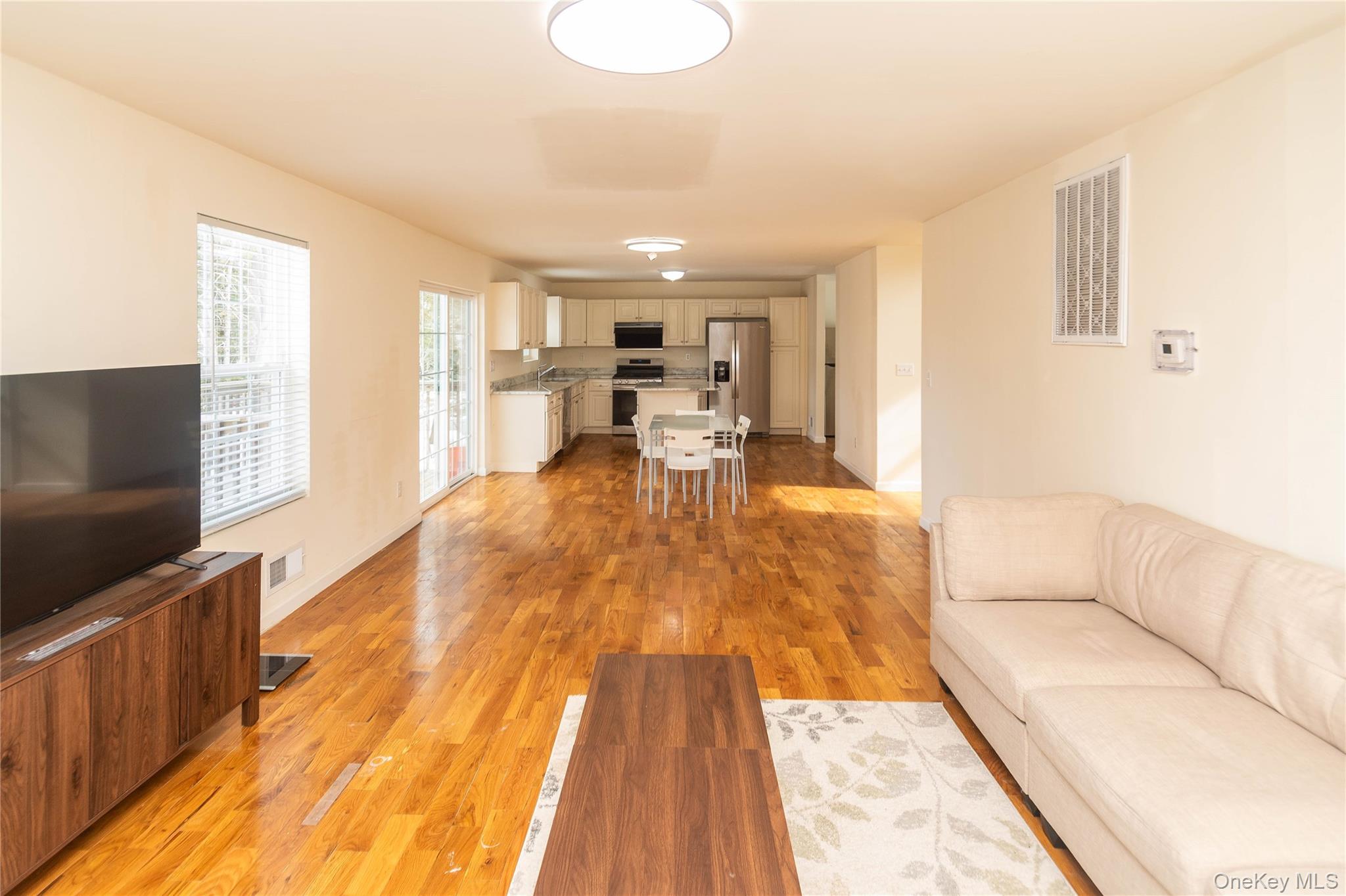62 BRISTOL Circle – For Rent photo 20