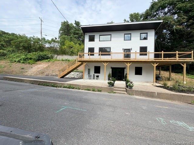 33 Valley Street – For Sale photo 2