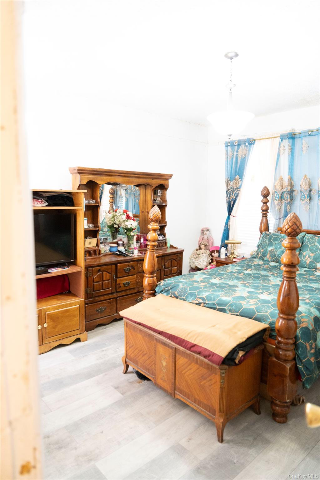 1418 Fteley Avenue – For Sale photo 10