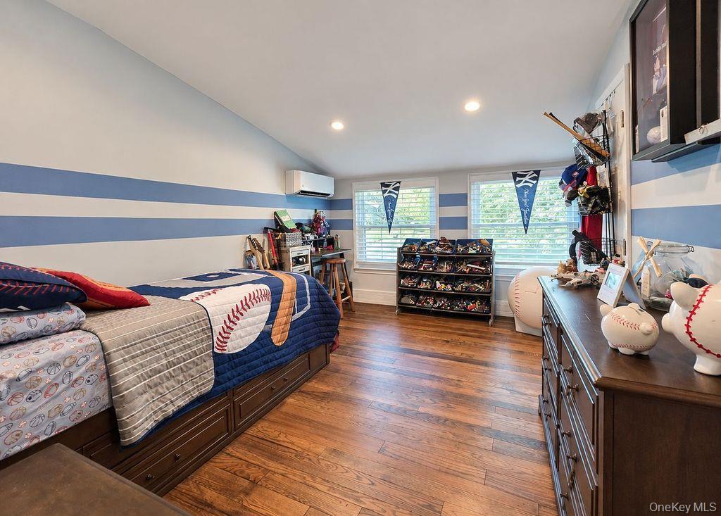 29 Ivy League Lane – For Sale