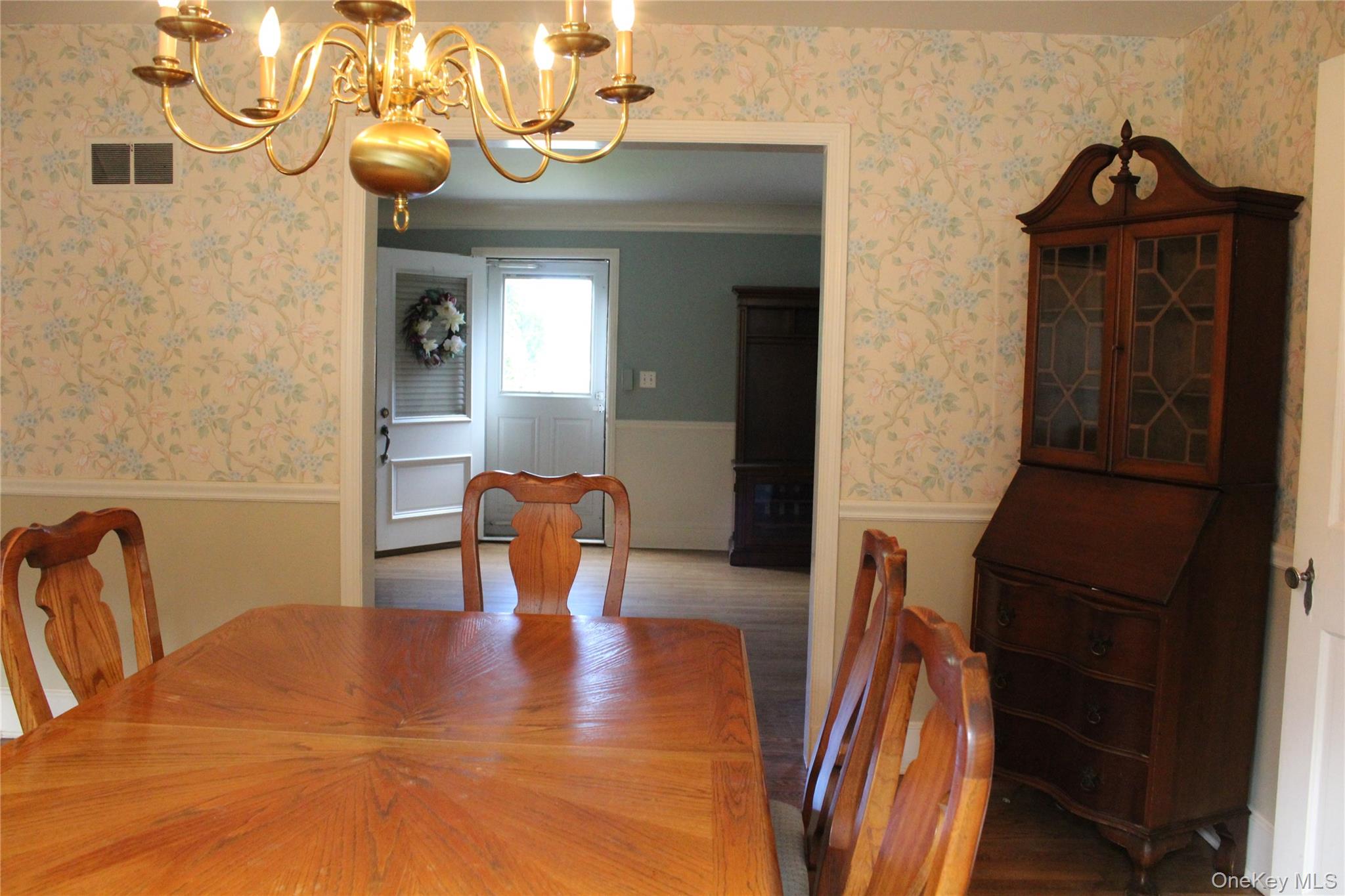 30 Randou Drive – For Sale photo 10