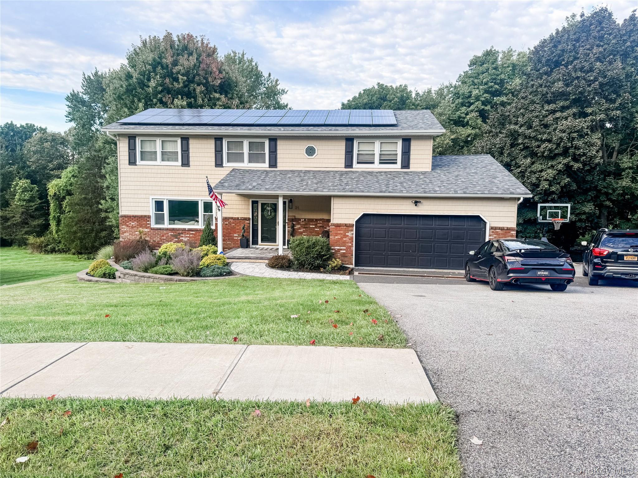 31 Peter Bush Drive – For Sale
