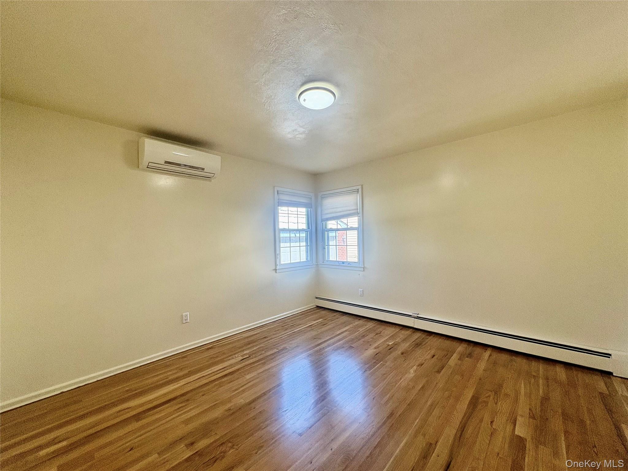 77 Hendrickson Avenue – For Rent photo 8