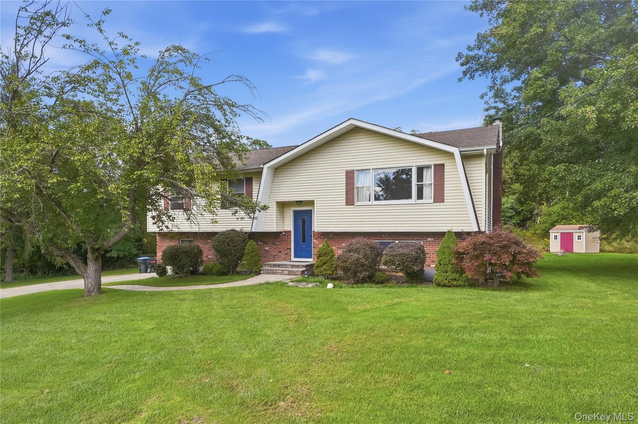 94 Booth Road – For Sale photo 2