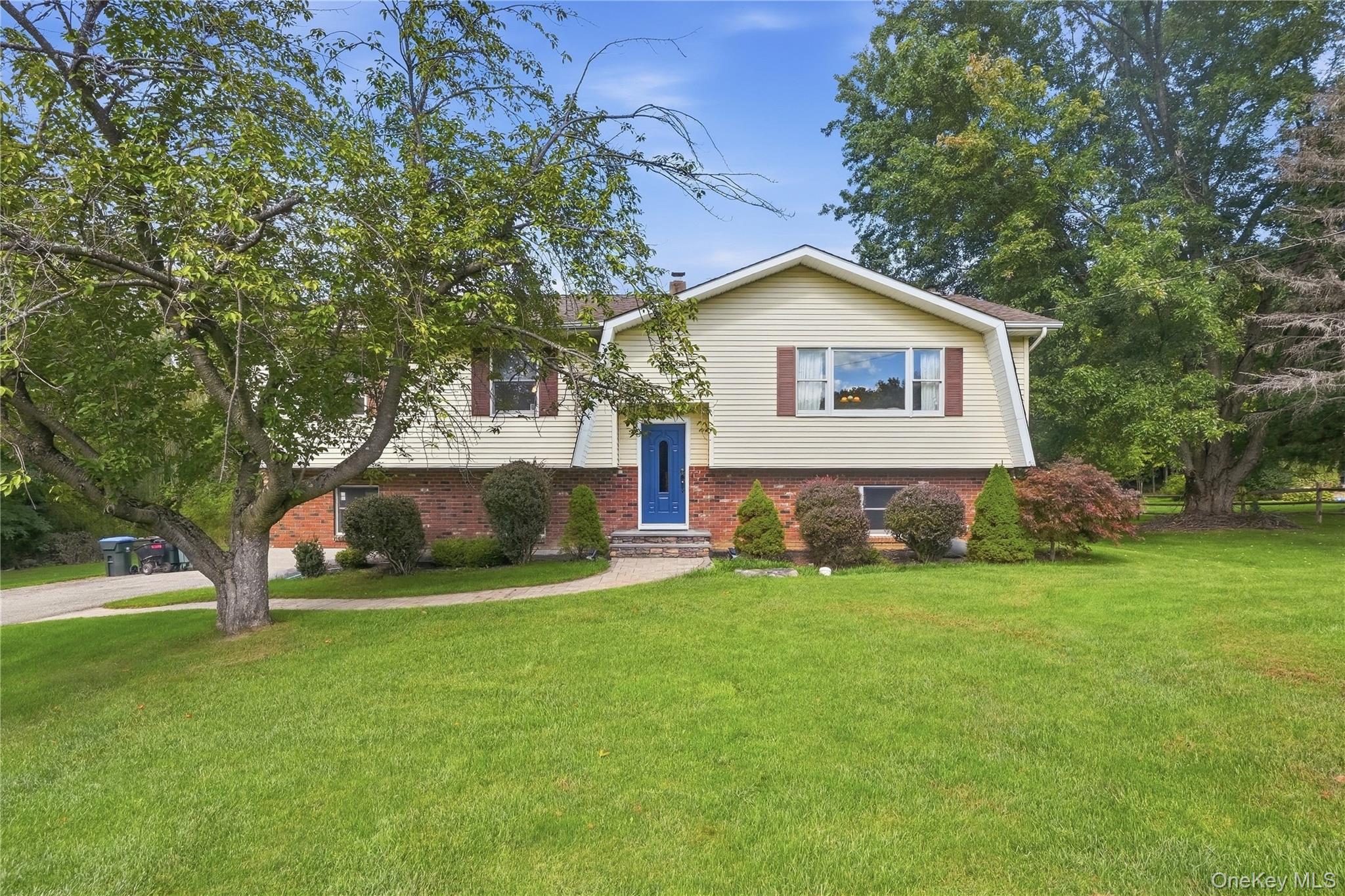 94 Booth Road – For Sale