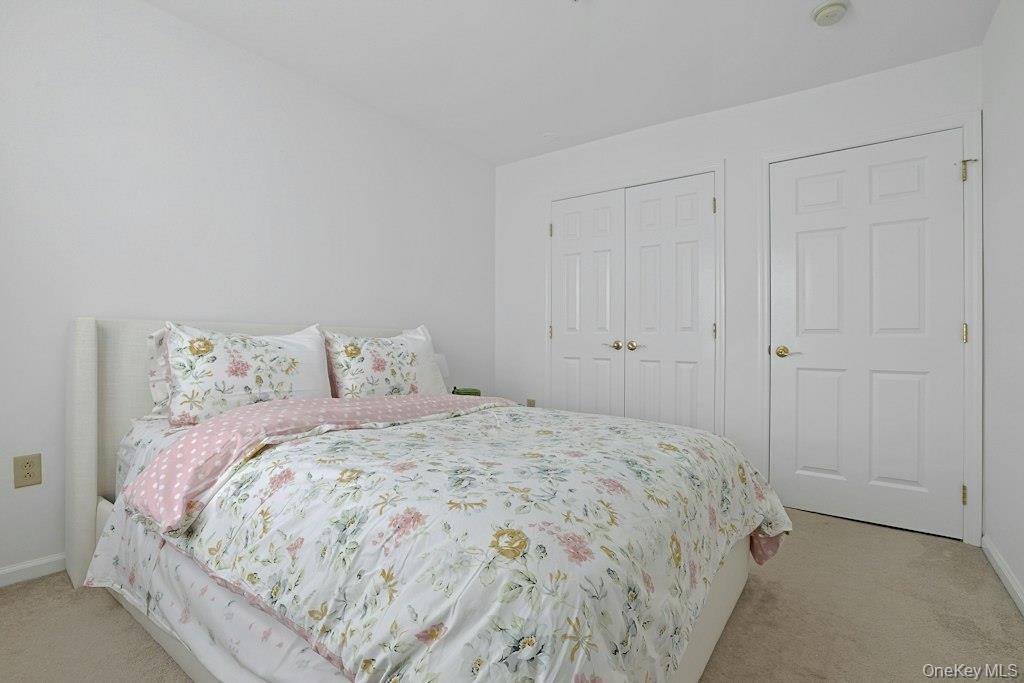 207 Sutton Drive, Unit 207 photo 19