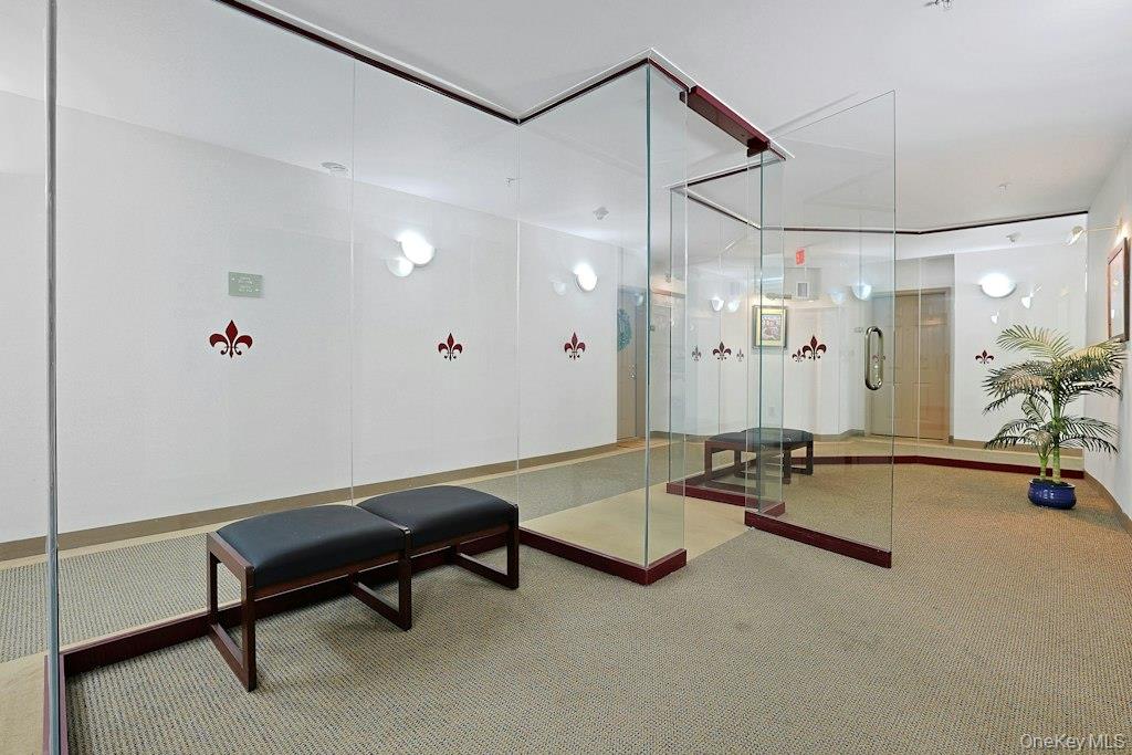 207 Sutton Drive, Unit 207 photo 23