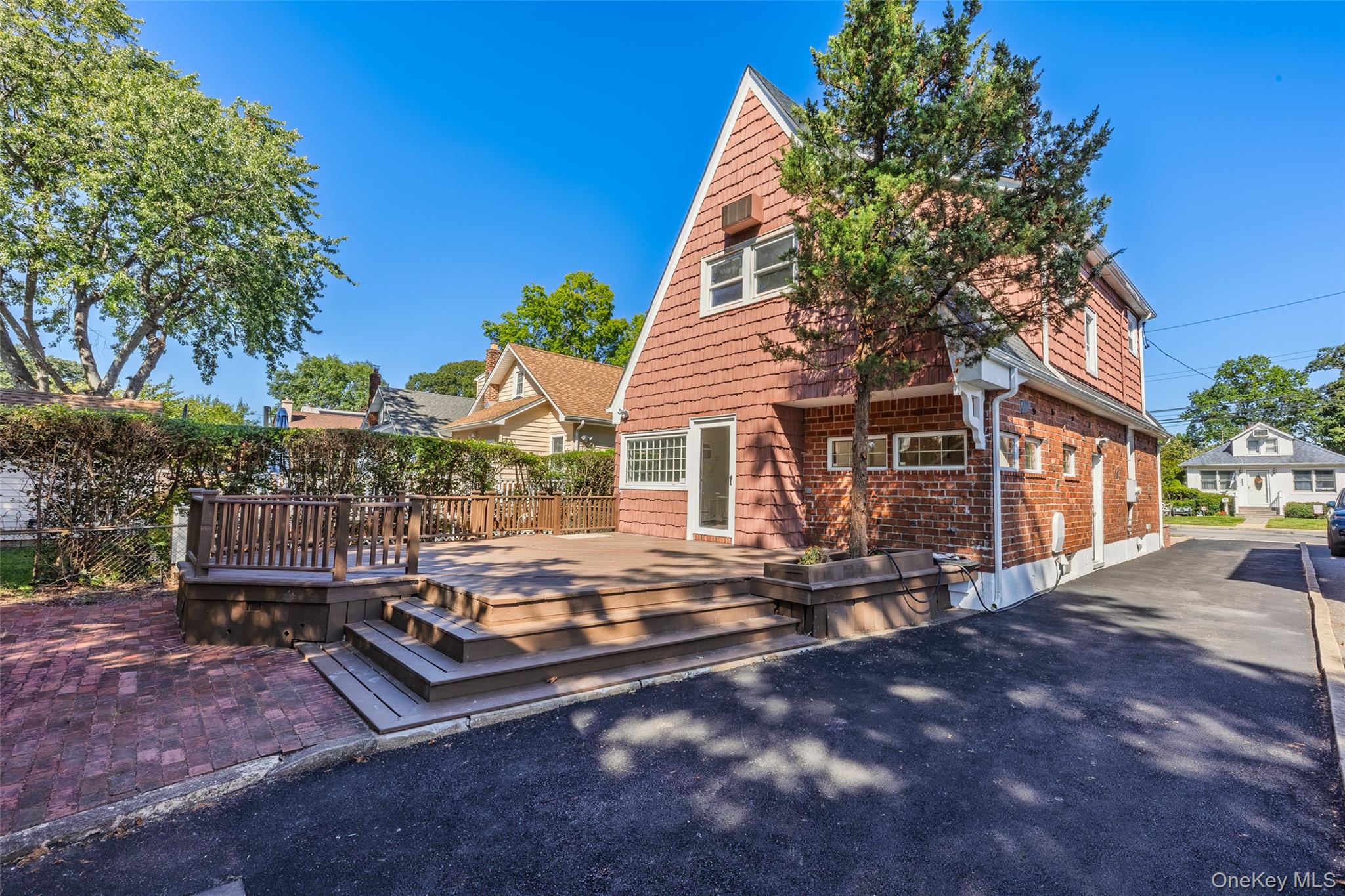 1900 Carleton Place – For Sale photo 33
