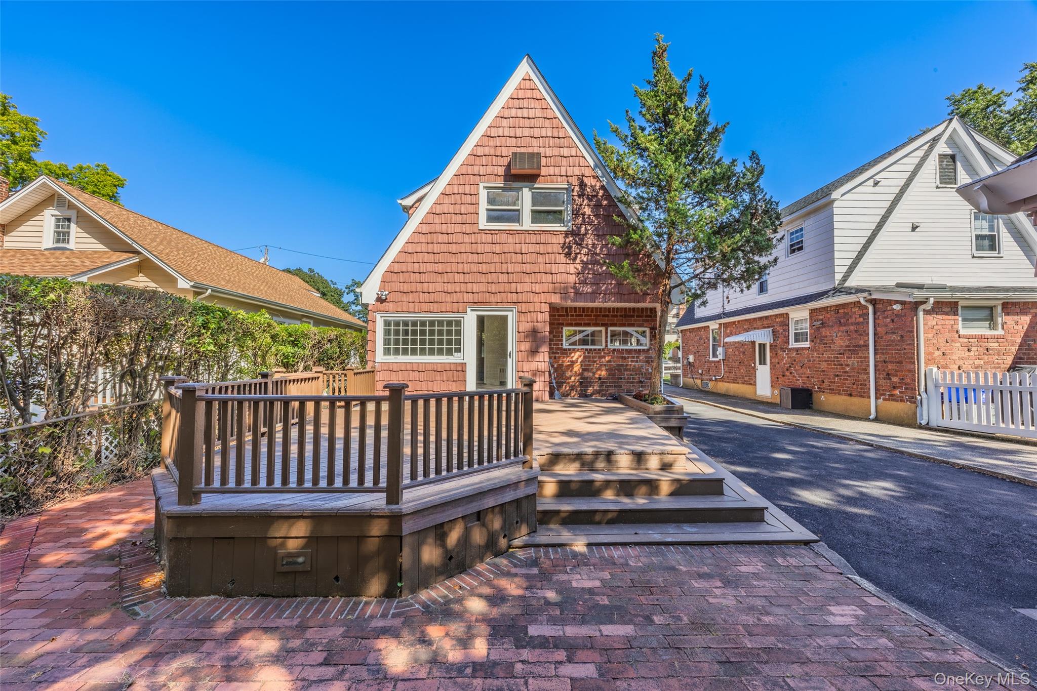 1900 Carleton Place – For Sale photo 32