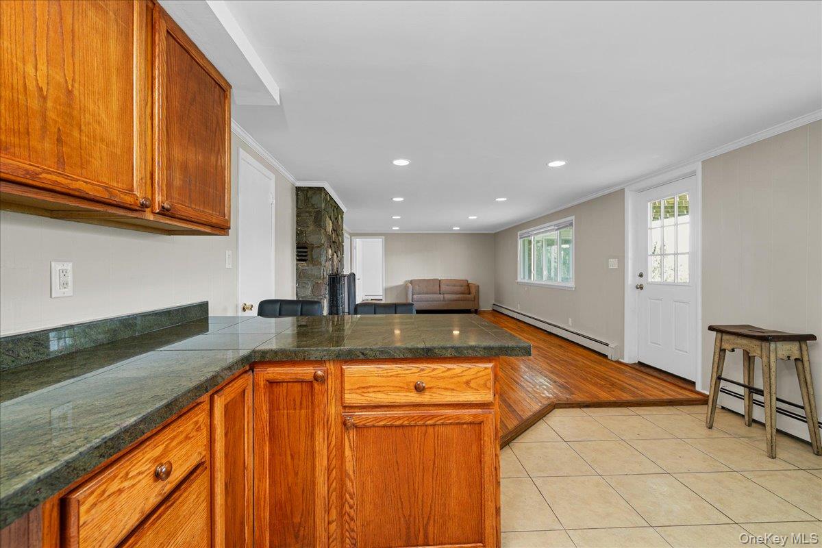 14 Hemlock Hill – For Rent photo 5