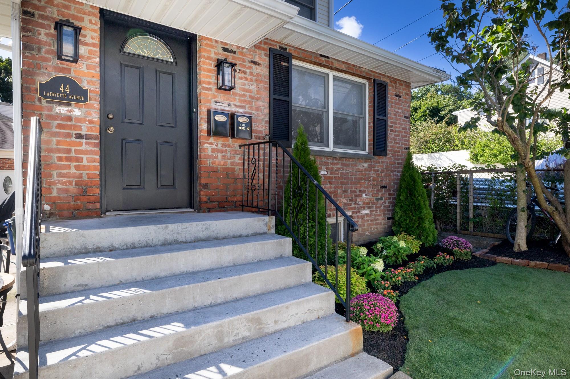 44 Lafayette Avenue – For Sale photo 3