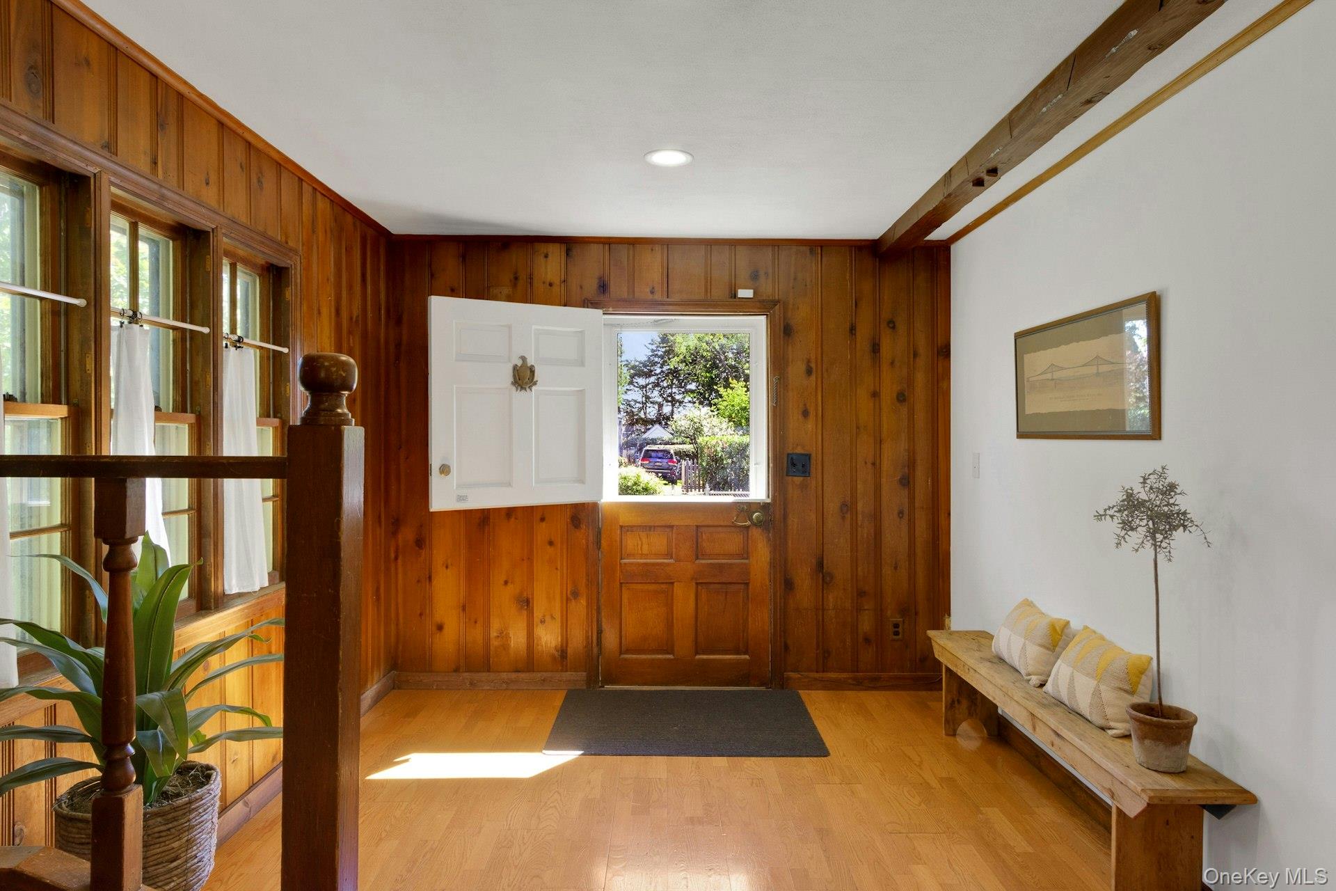 160 N Broadway – For Sale photo 15
