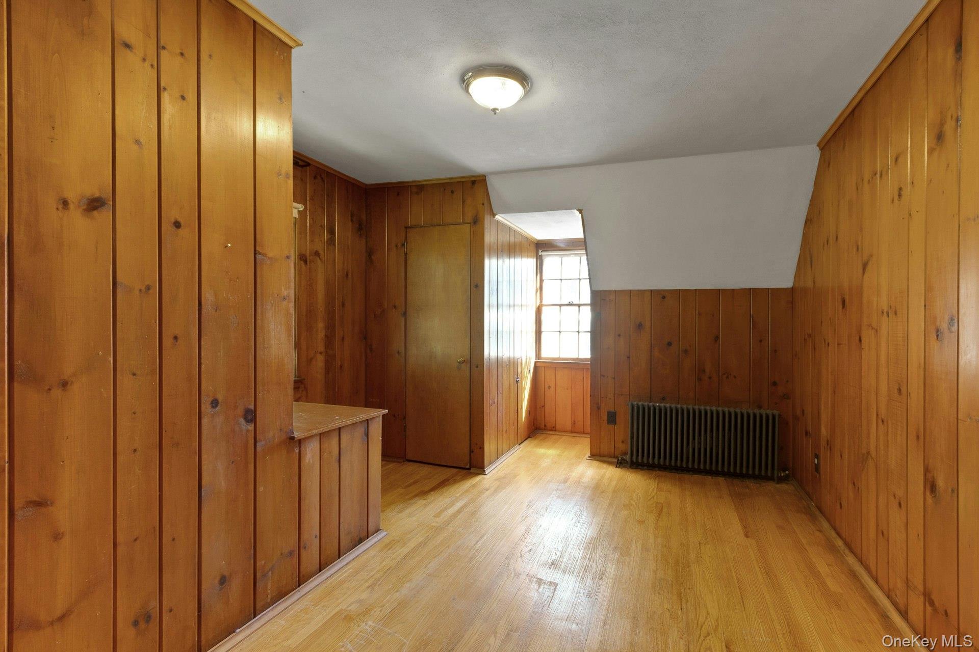 160 N Broadway – For Sale photo 20