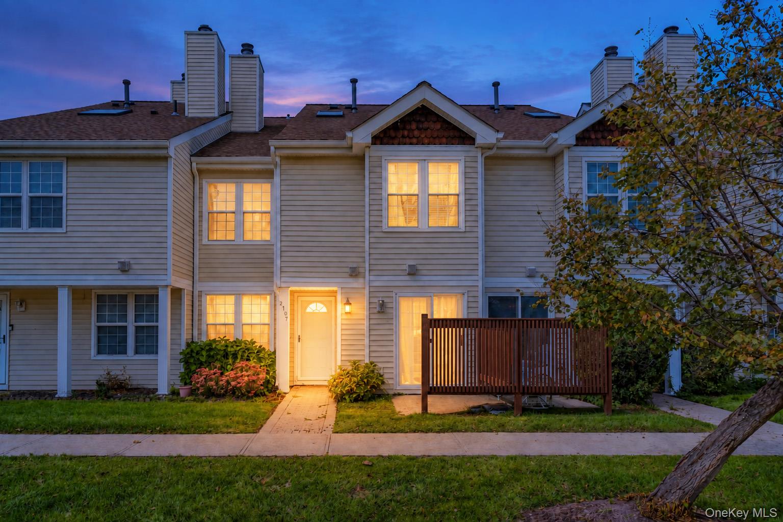 2107 Whispering Hills – For Sale