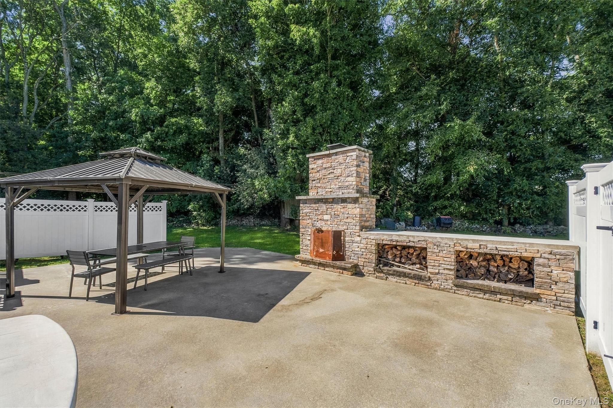 158 Robinson Lane – For Sale photo 31