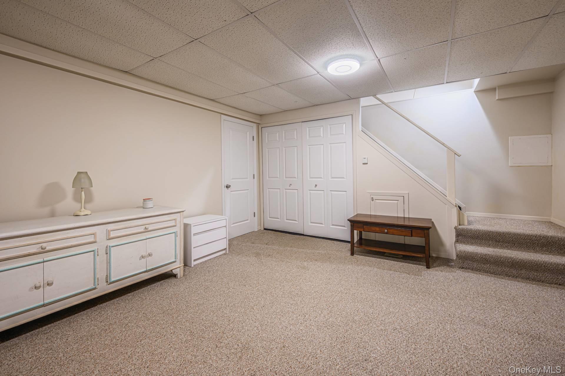 4 Rainbow Lane – For Sale photo 18
