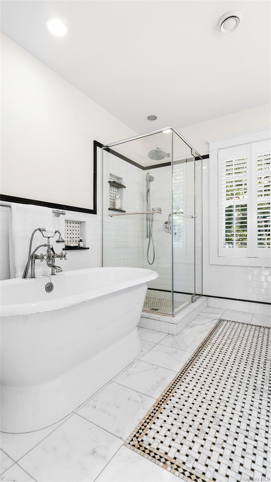 11 Arbutus Lane – For Sale photo 25