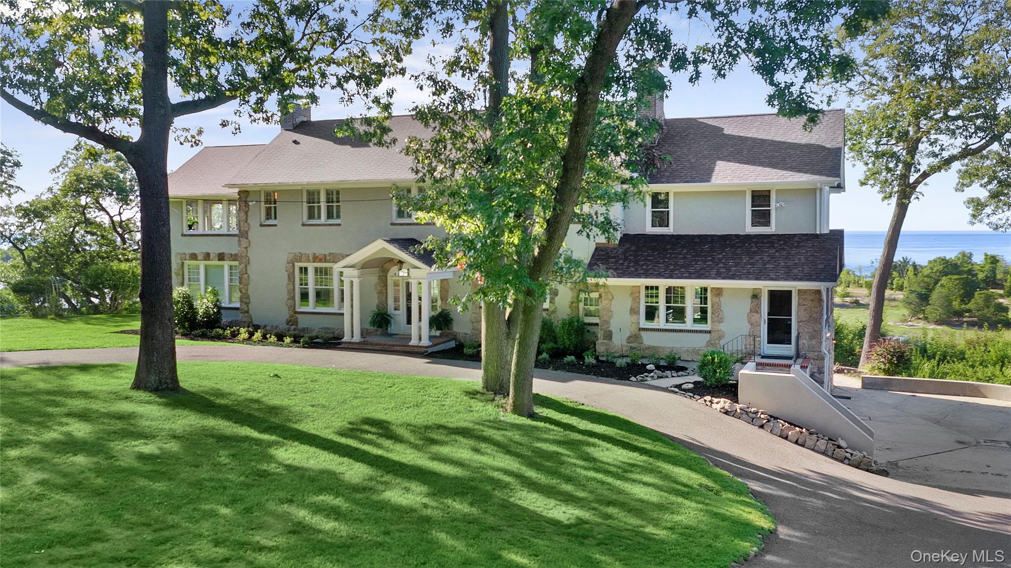 11 Arbutus Lane – For Sale photo 2