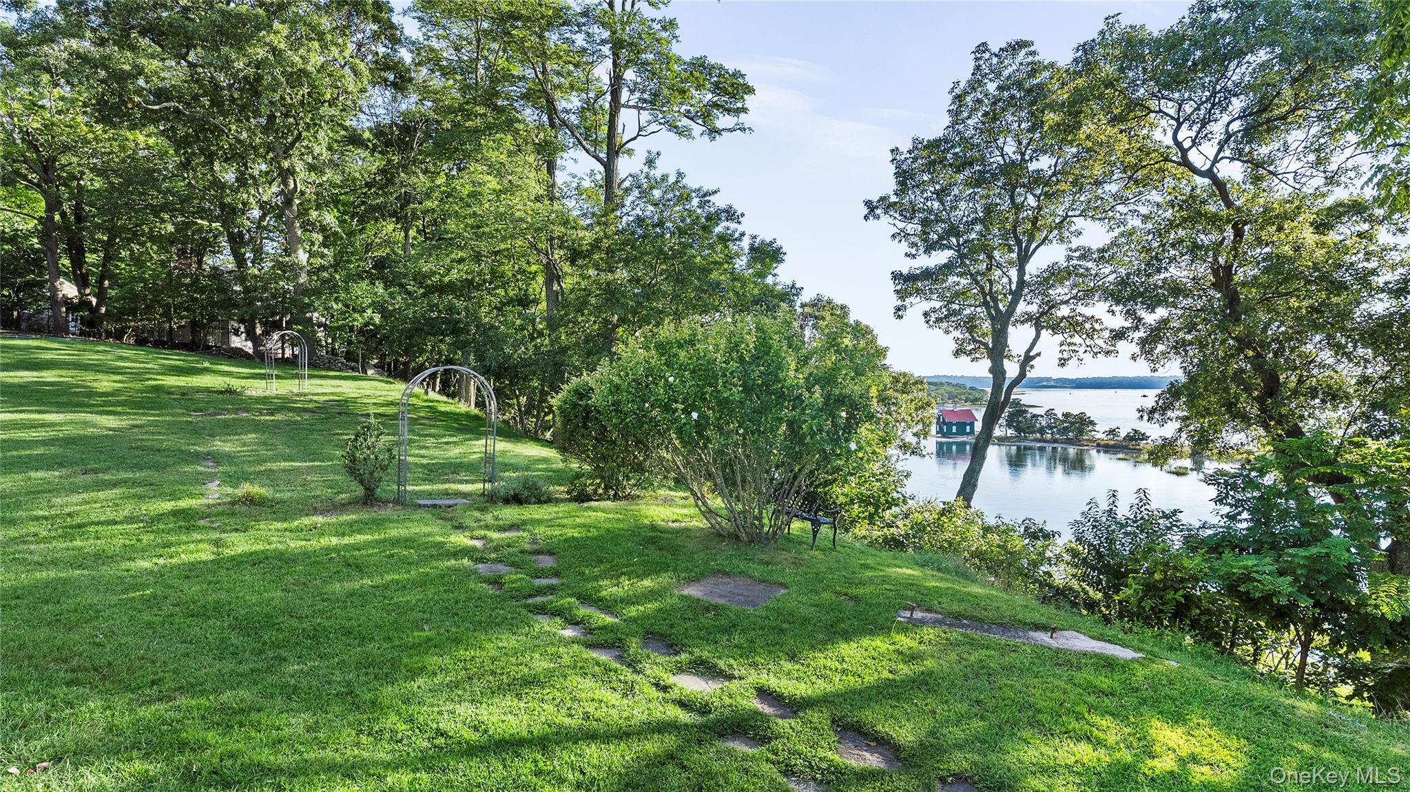 11 Arbutus Lane – For Sale photo 29