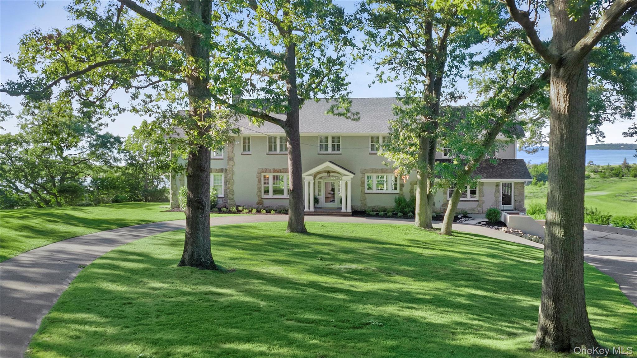11 Arbutus Lane – For Sale